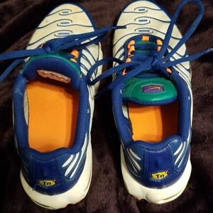 Nike air Tn, size 5 youth